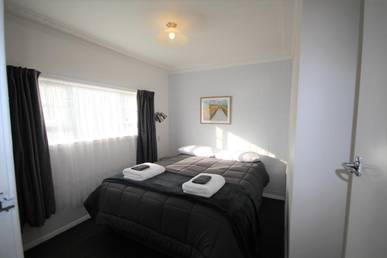 Beach Lodge Motels Dunedin Extérieur photo