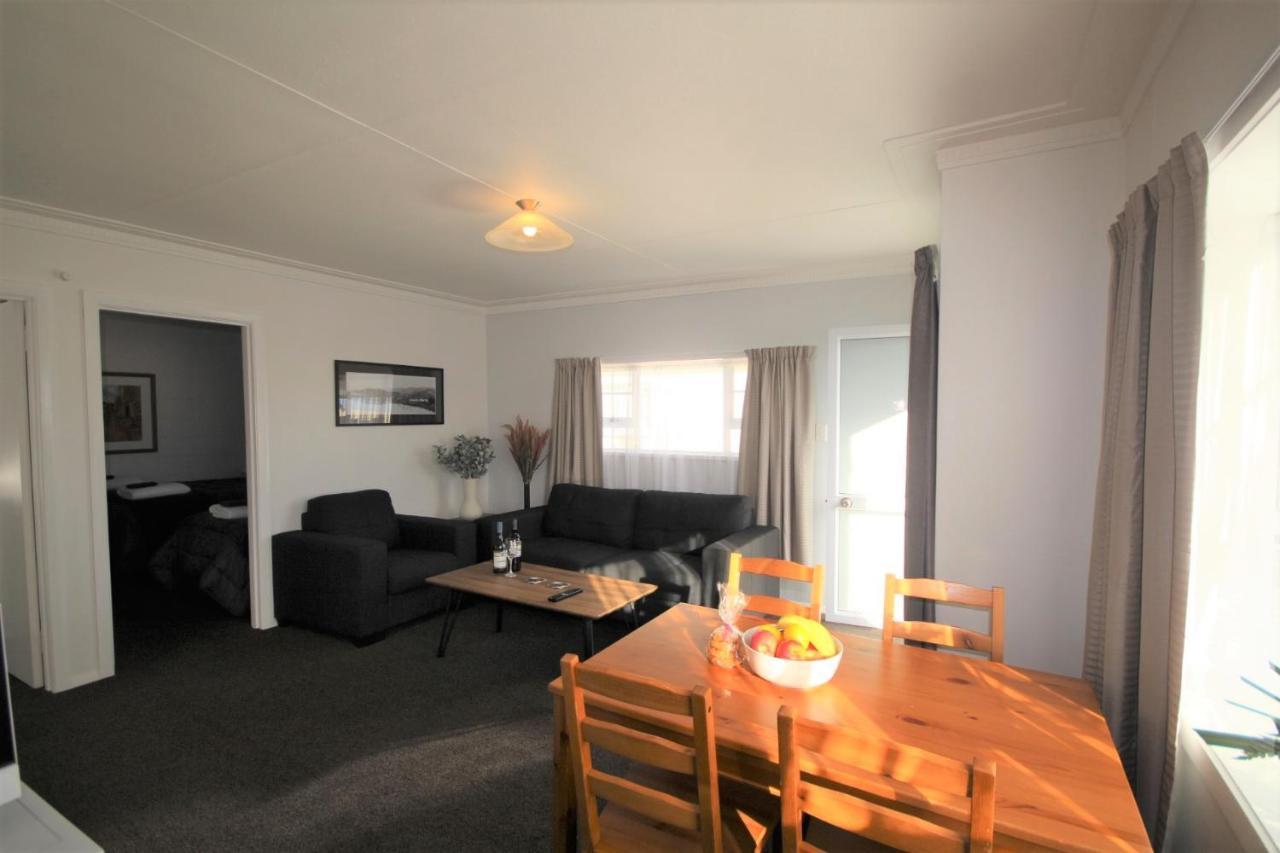 Beach Lodge Motels Dunedin Extérieur photo